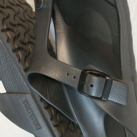 Birkenstock Gizeh Thongs, Grey In Color. Size 9- 9 1/2. Very Good Pre loved Cond - Picture 3 of 7